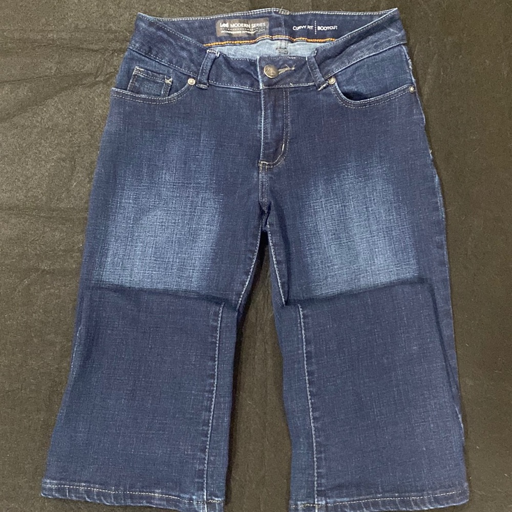 Women’s Size 4 Boot Cut Jeans